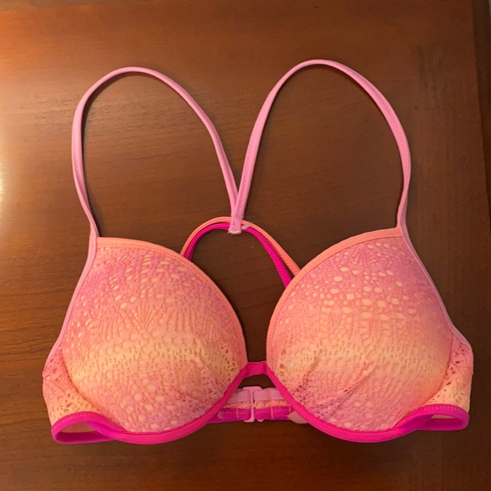 Victoria’s Secret bikini top